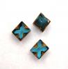 Cubo smussato, 11 mm., Indicolite con oro Cubo smussato, 11 mm., Indicolite con oro